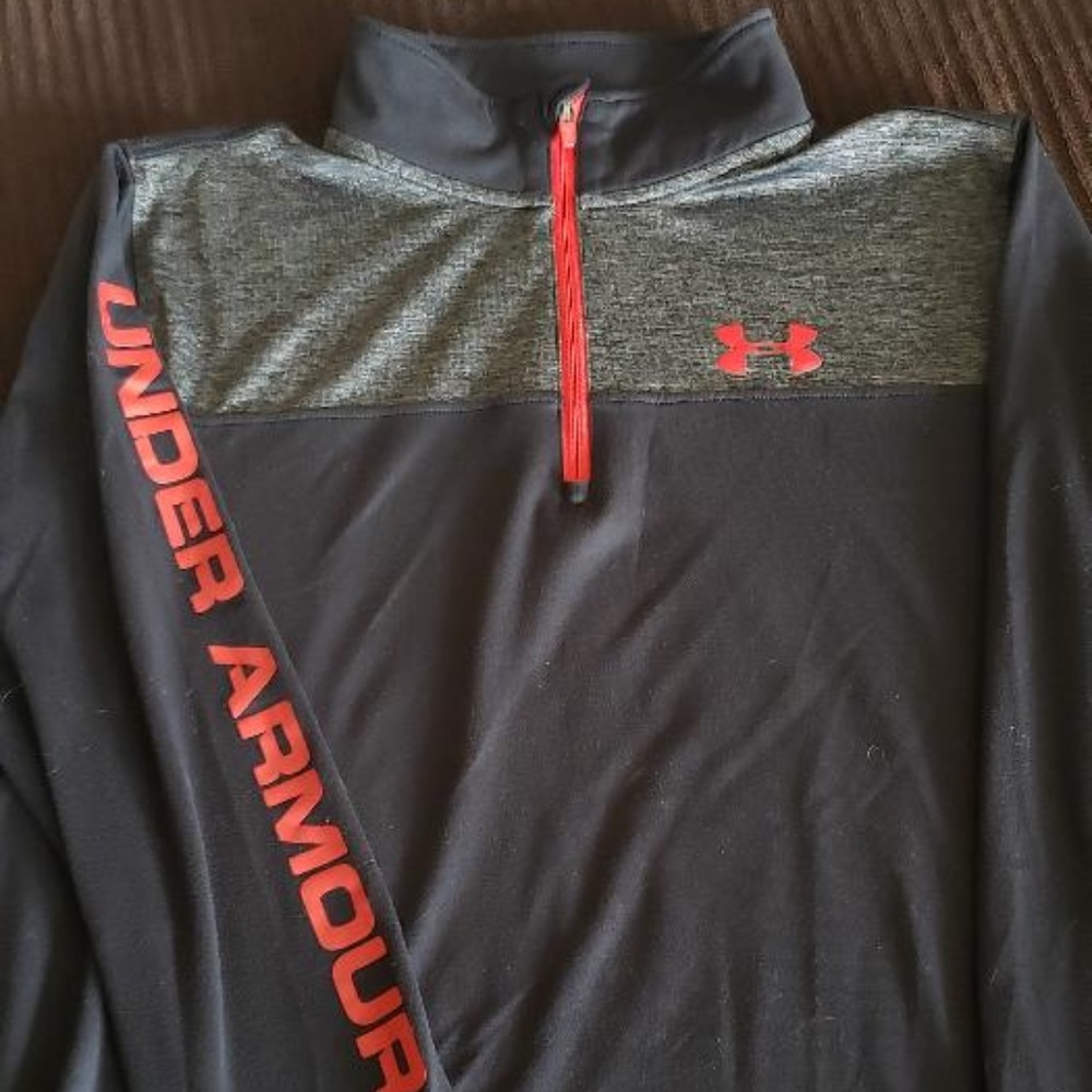 Under Armour Half Zip Pullover